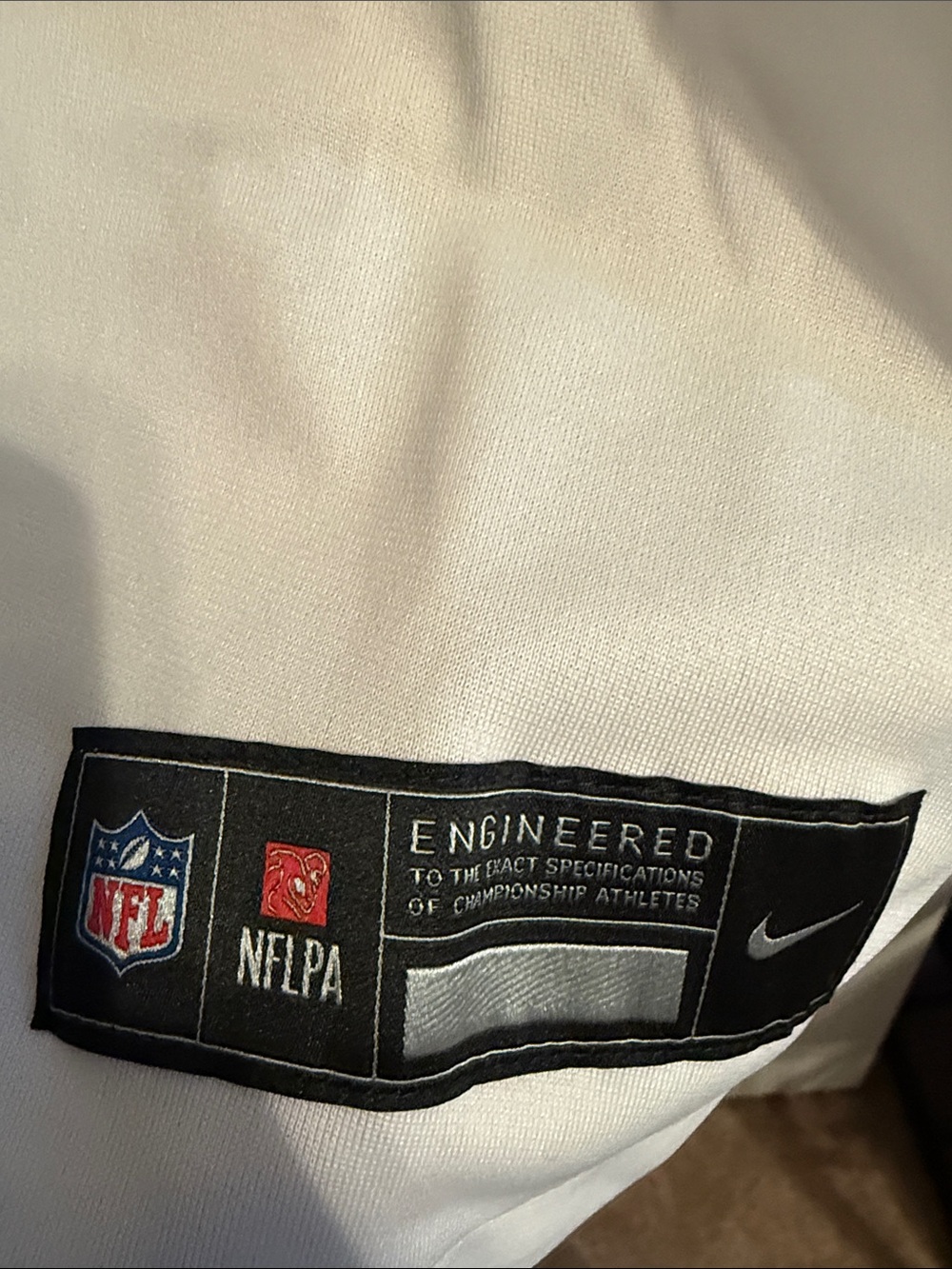 Nike Arizona Cardinals White Football Jersey with Red #1 and Team Details - Picture 4 of 8